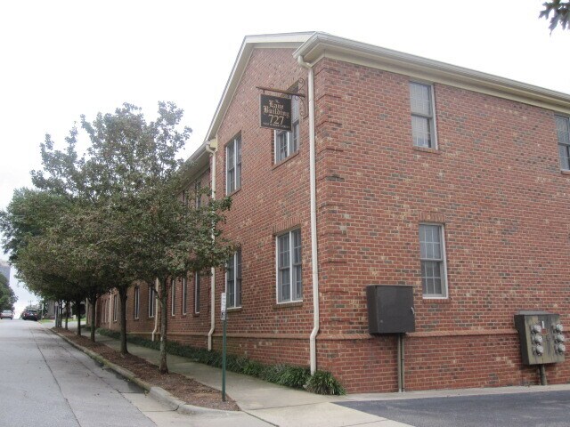 More Photos Of 727 W Hargett St, Raleigh Office Residential For Lease