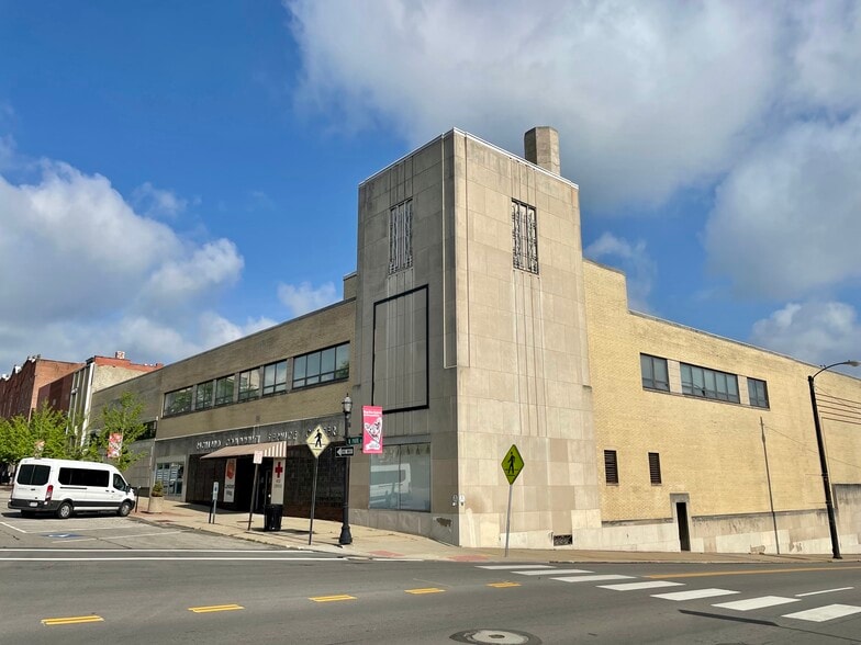 More Photos Of 35 N Park St, Mansfield Office For Sale