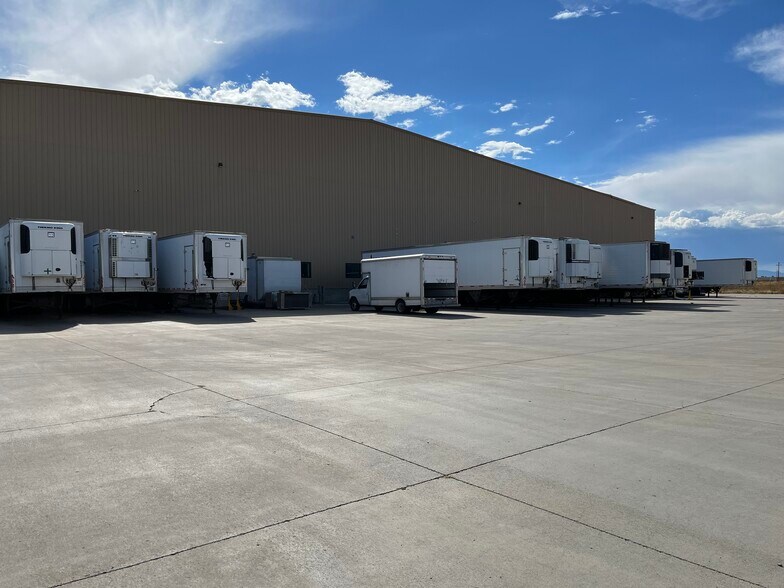 More Photos Of 717 E Industrial Blvd, Pueblo Distribution For Sale