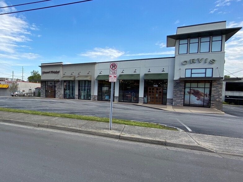 More Photos Of 4014 Hillsboro Cir, Nashville Restaurant For Lease