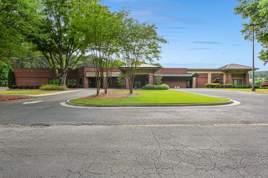 More Photos Of 1230 Bald Ridge Marina Rd, Cumming Medical For Lease