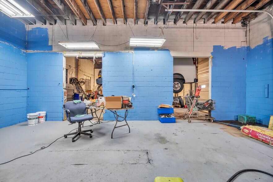 More Photos Of 1333 Delsea Dr, Deptford Auto Dealership For Sale