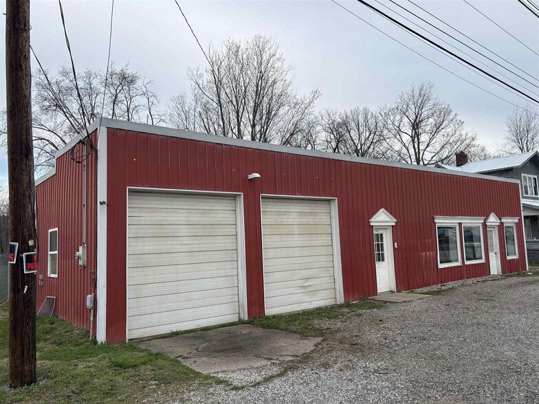 More Photos Of 1541 State Route 7, Gallipolis Flex For Lease