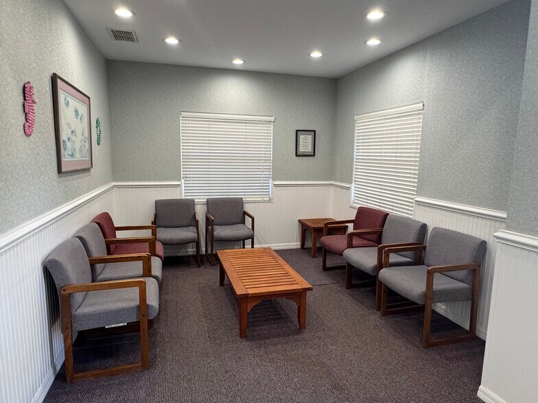 More Photos Of 15283 Amberly Dr, Tampa Office For Lease
