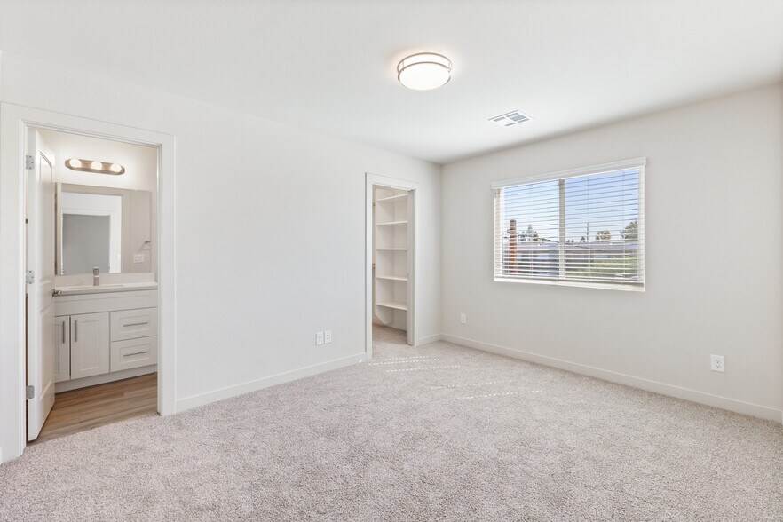 More Photos Of 4307 N 13th Pl, Phoenix Apartments For Sale