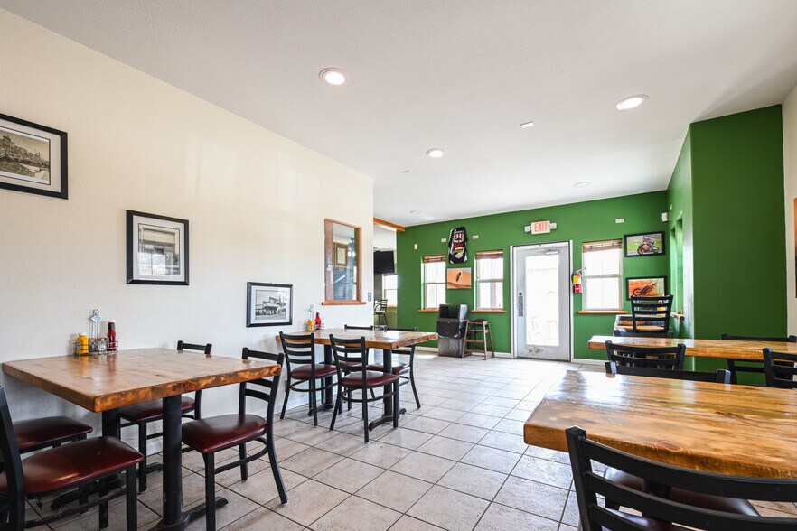 More Photos Of 228 Elcho Ave, Crested Butte Service Station For Sale