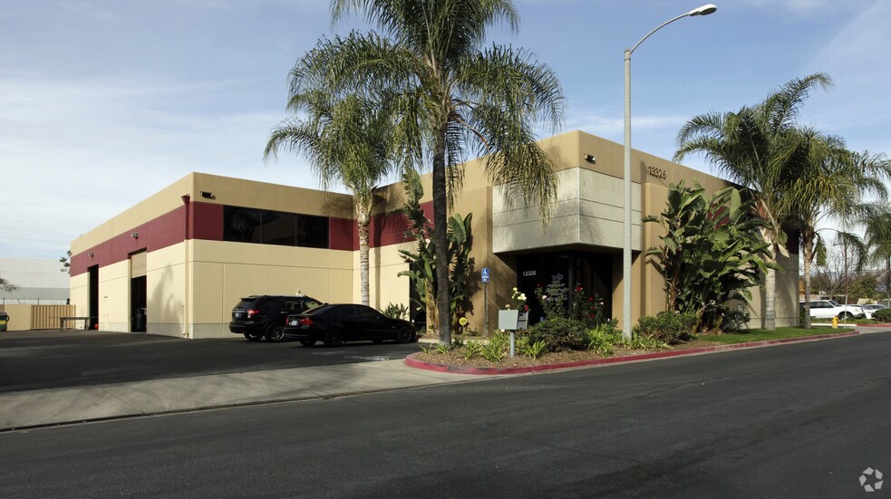 Primary Photo Of 13326 Elliot Ave, Chino Warehouse For Lease