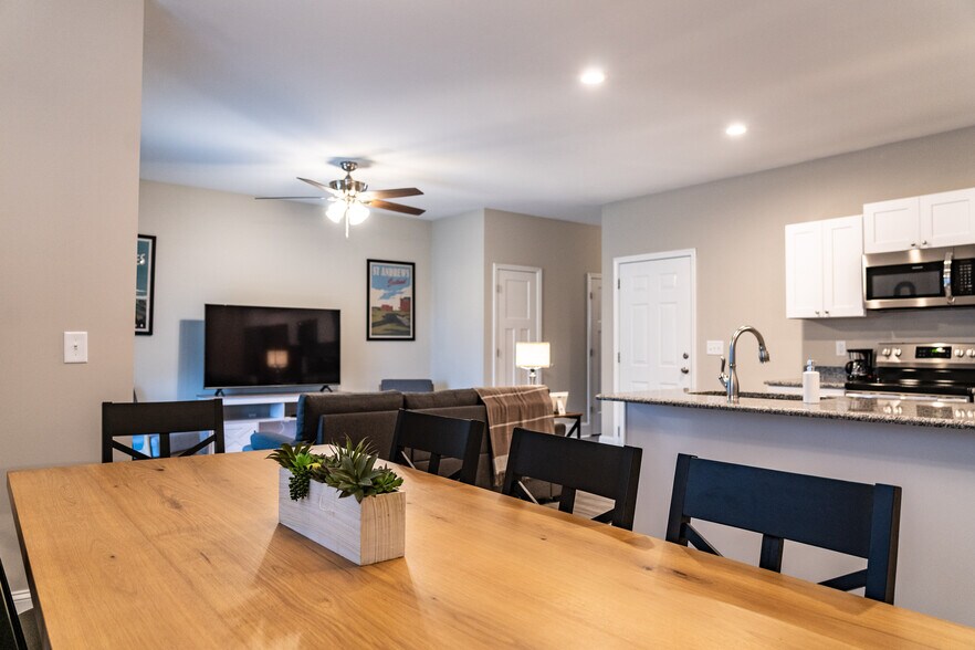 More Photos Of 887 Ducks Lndg, Aberdeen Multifamily For Sale