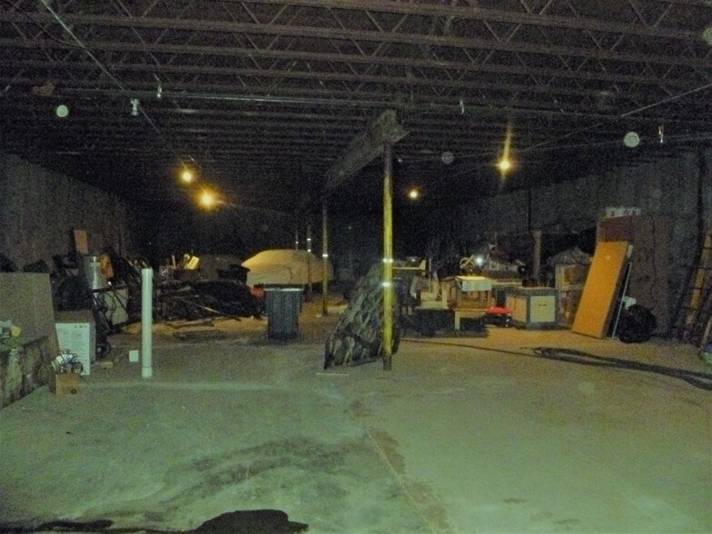 More Photos Of 2922 Route 9W, New Windsor Township Health Club For Sale