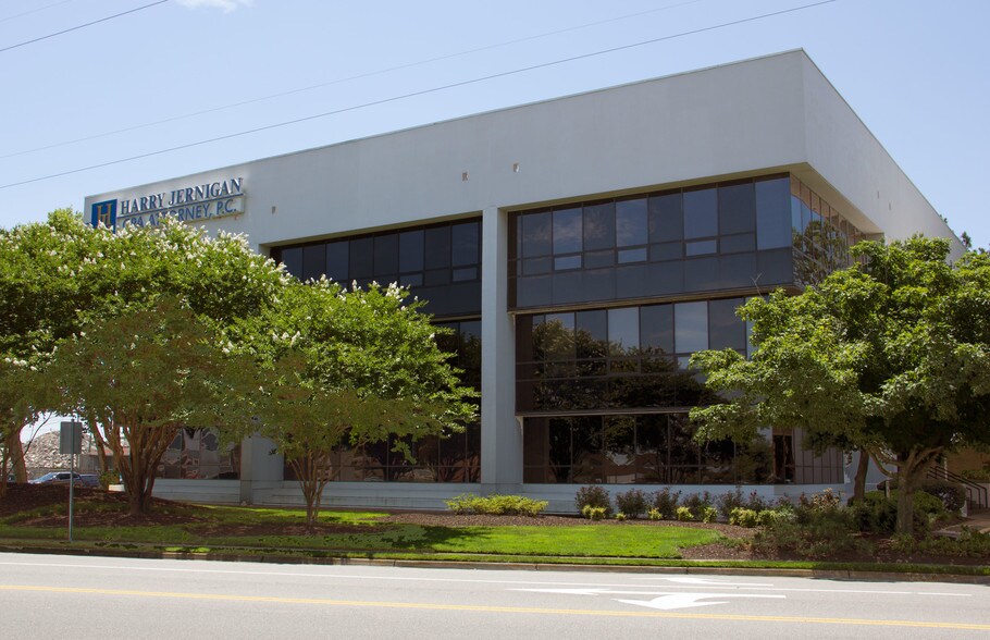 More Photos Of 5101 Cleveland St, Virginia Beach Office For Lease