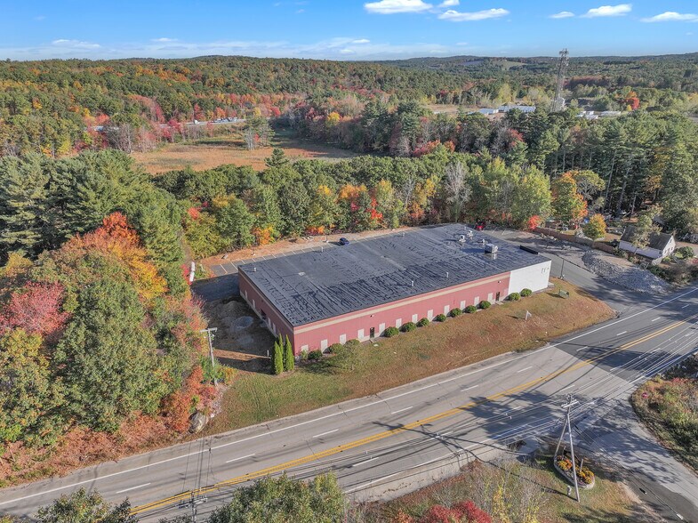 More Photos Of 144 Sturbridge Rd, Charlton Warehouse For Lease