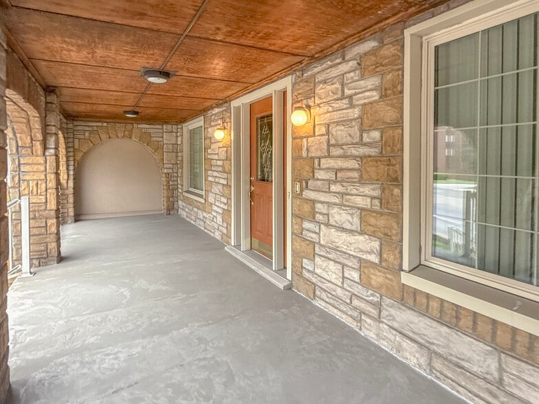 More Photos Of 3721 Main St, Weirton Funeral Home For Sale