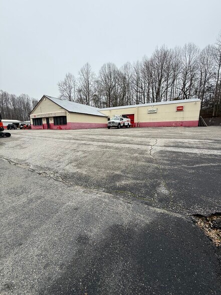 More Photos Of 3030 Crain Hwy, Upper Marlboro Auto Dealership For Sale