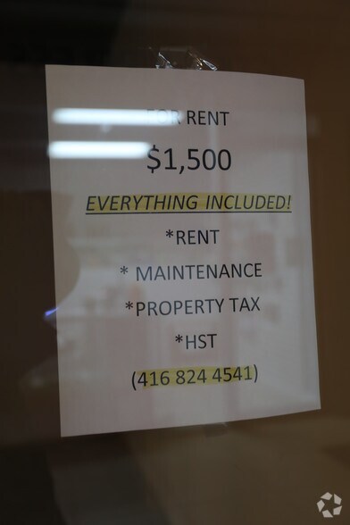 More Photos Of 384 Yonge St, Toronto Apartments For Lease