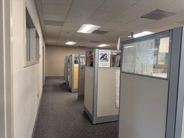 More Photos Of 140 Kennedy Dr, South Burlington Office For Lease