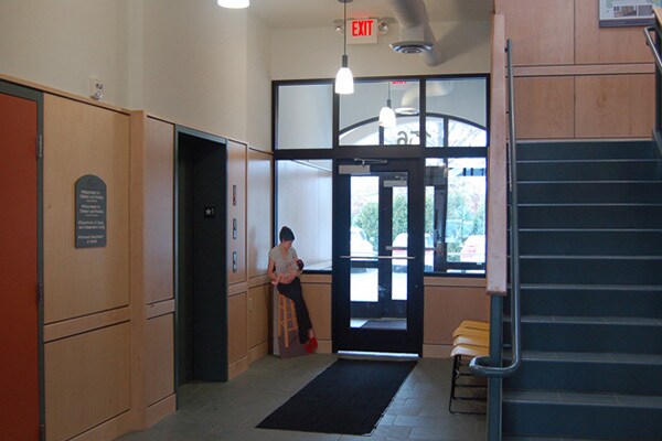 More Photos Of 156 S Village Grn, Middlebury Office For Lease