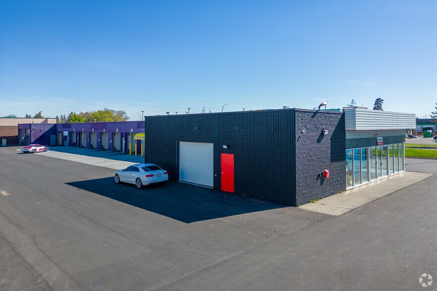 More Photos Of 3510 32nd St NE, Calgary Carwash For Sale