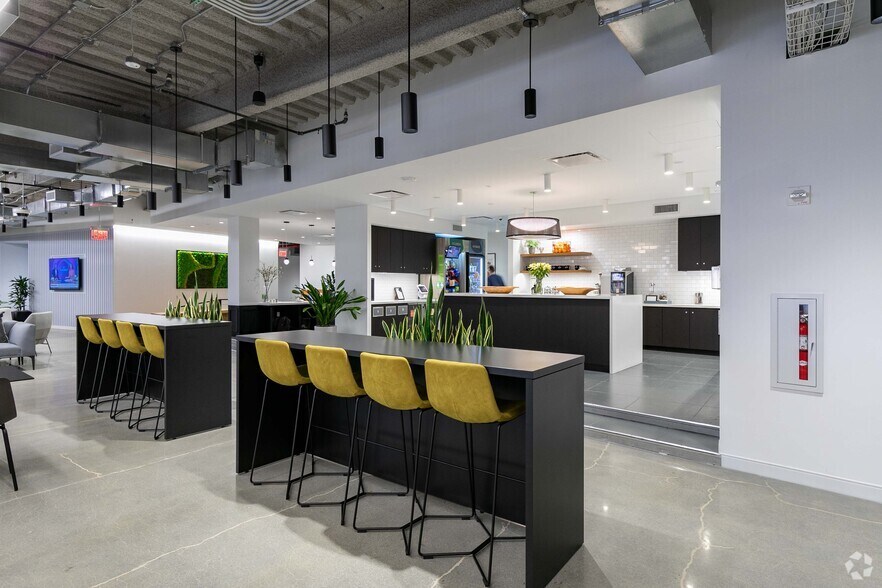 More Photos Of 115 Myrtle Ave, Brooklyn Office For Lease