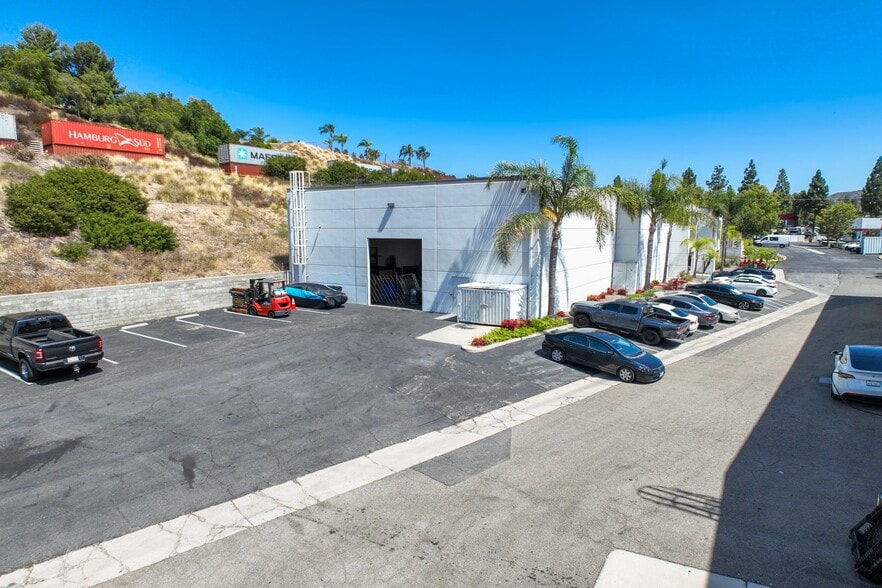 More Photos Of 23241 La Palma Ave, Yorba Linda Warehouse For Lease