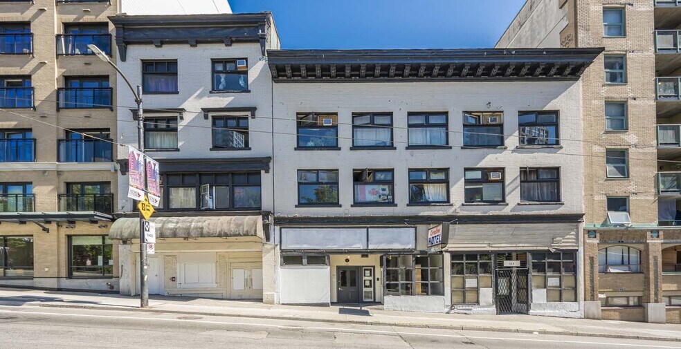 More Photos Of 163-165 W Pender St, Vancouver Apartments For Sale