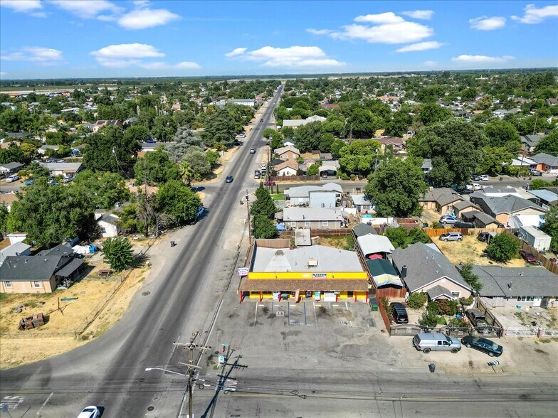 More Photos Of 4400 E Washington, Stockton Freestanding For Sale