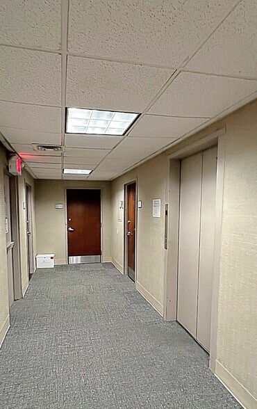 More Photos Of 175-55-175-61 Hillside Ave, Jamaica Office For Lease