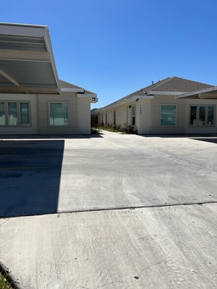 More Photos Of 5809 Puffin Ave, Mission Apartments For Sale