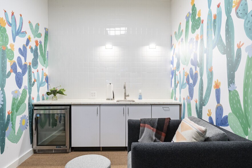 More Photos Of 3101 Park Blvd, Palo Alto Office For Lease