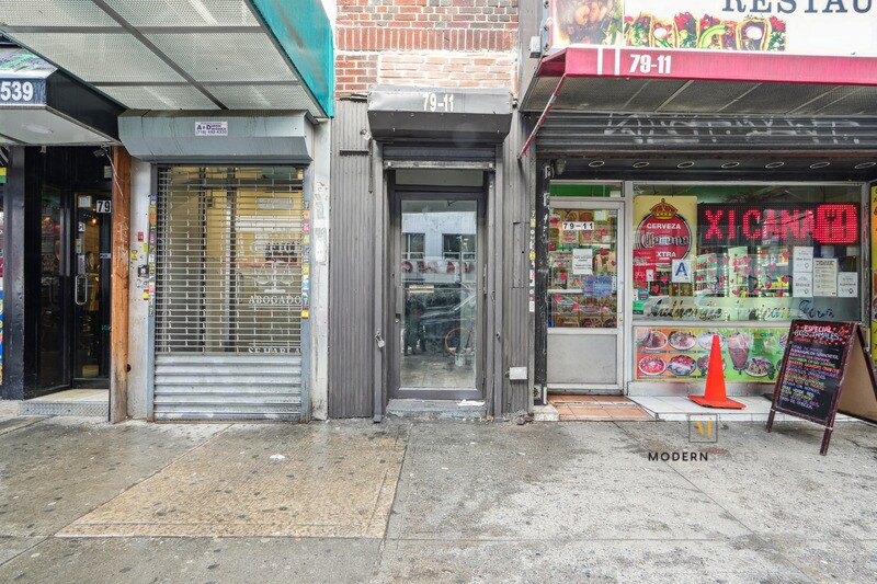 Primary Photo Of 79-11 Roosevelt Ave, Jackson Heights Storefront Retail Office For Lease