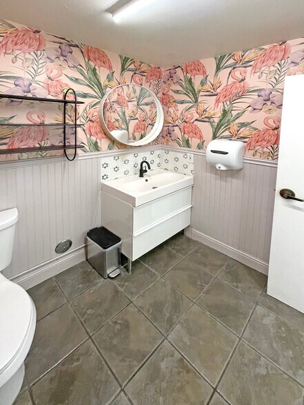 More Photos Of 2974-2980 College Ave, Berkeley Apartments For Lease