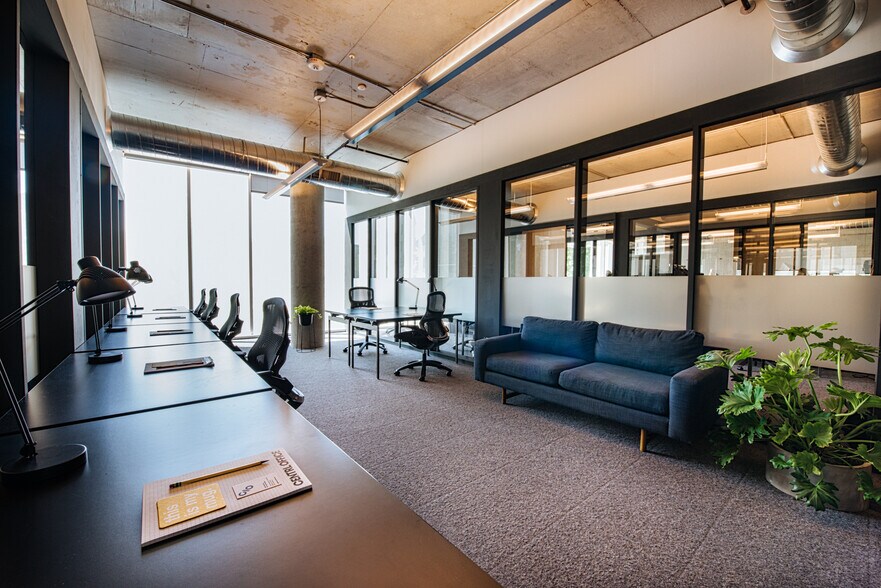 More Photos Of 1155 SW Morrison St, Portland Coworking Space