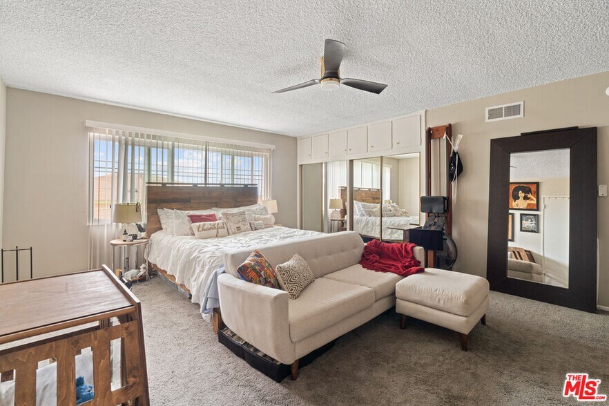 More Photos Of 5044 W Slauson Ave, Los Angeles Apartments For Sale