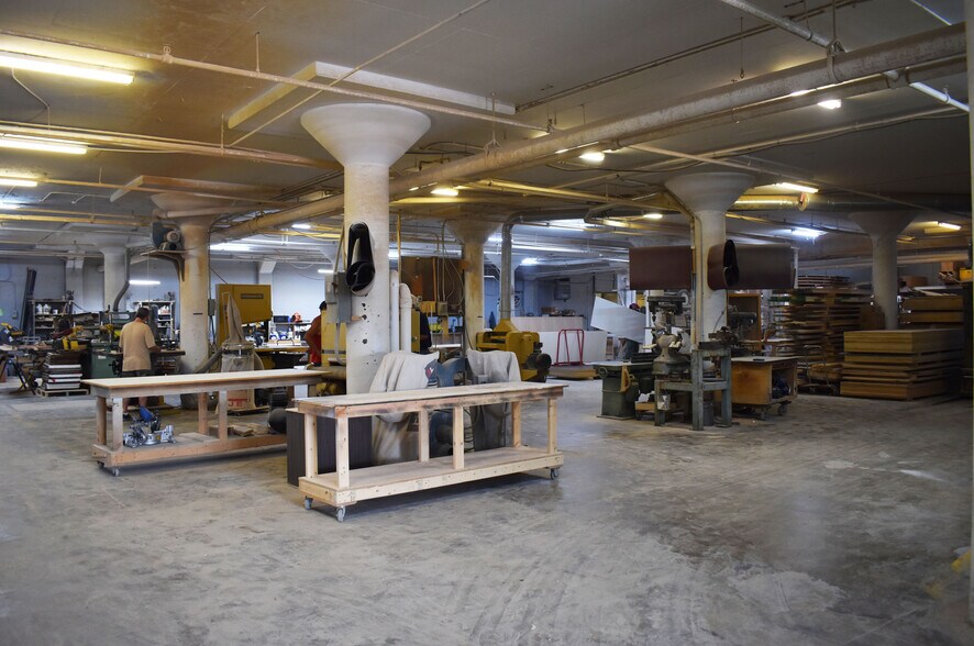 More Photos Of 1100 Polk Ave, Nashville Warehouse For Lease