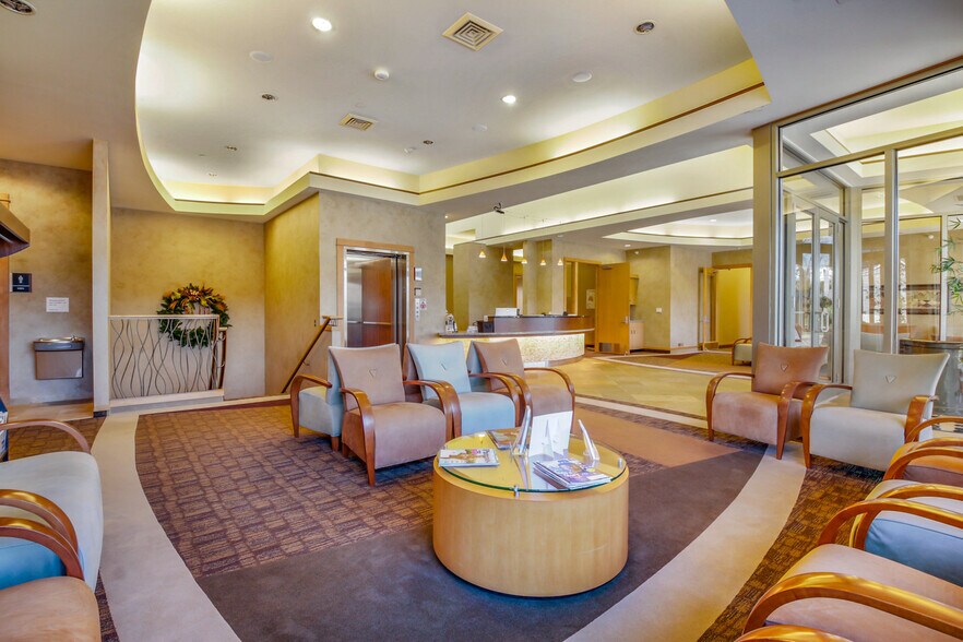 More Photos Of 659 W Hamilton Ave, Eau Claire Medical For Sale