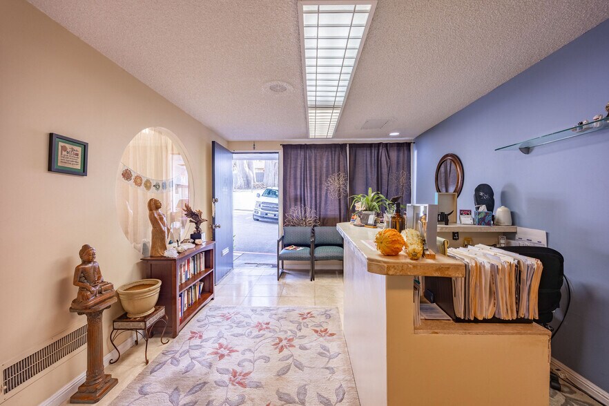 More Photos Of 667-669 Crespi Dr, Pacifica Medical For Sale