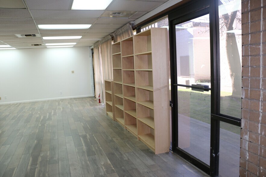 More Photos Of 5637 N Pershing Ave, Stockton Medical For Lease