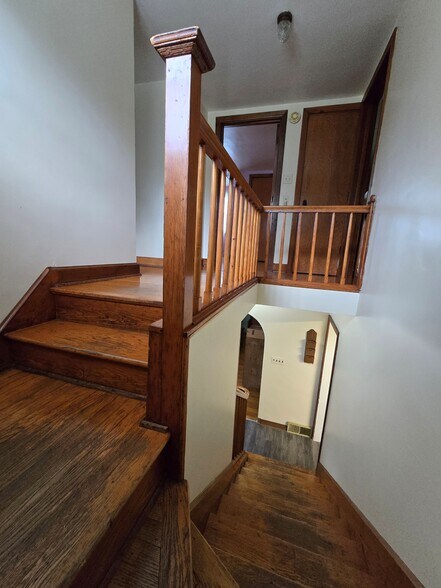 More Photos Of 368 Pittsburgh Rd, Butler Flex For Sale