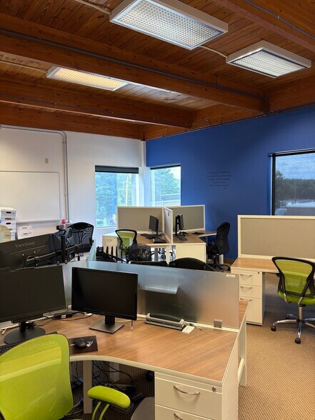 More Photos Of 87 Elm St, Hopkinton Office For Lease