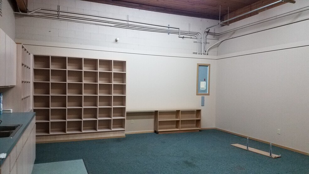 More Photos Of 17869 WA-536, Mount Vernon Office For Lease