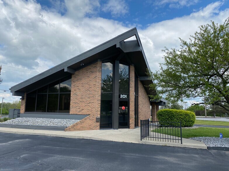 Primary Photo Of 201 Techne Center Dr, Milford Storefront Retail Office For Lease