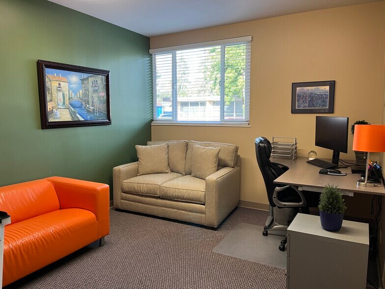 More Photos Of 422-426 Peninsula Ave, San Mateo Medical For Sale