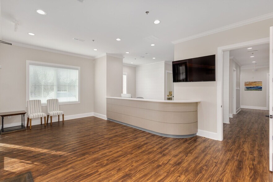 More Photos Of 100 Constantine Way, Greer Medical For Lease