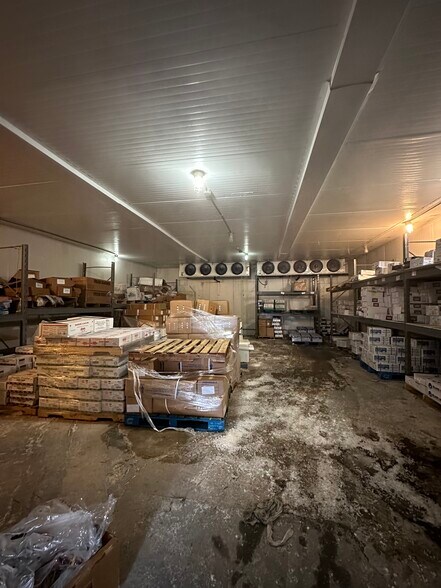 More Photos Of 650 Azalea Ave, Merritt Island Food Processing For Sale