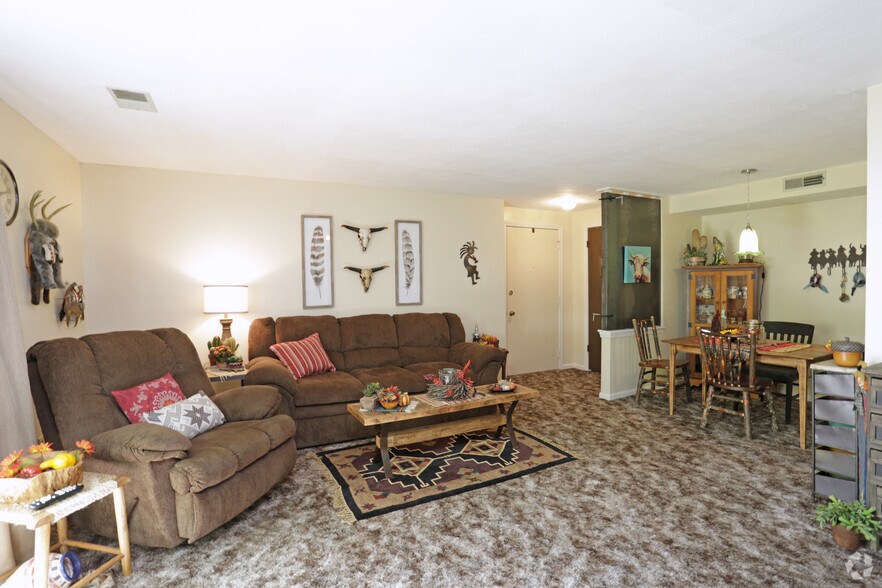 More Photos Of 10795 Timbercrest Dr, Meadville Apartments For Sale