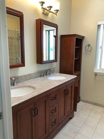 More Photos Of 16922 Lynn Ln, Huntington Beach Apartments For Sale