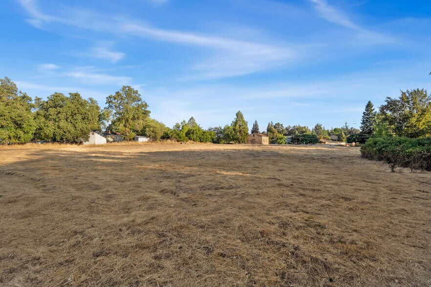 More Photos Of 425 Pleasant Valley Rd, Diamond Springs Land For Sale