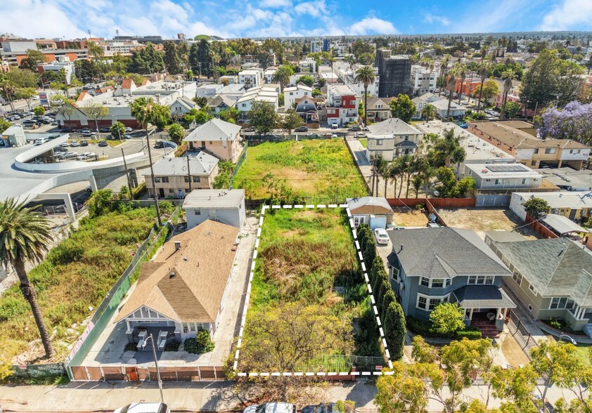 More Photos Of 1146 W 35th St, Los Angeles Land For Sale
