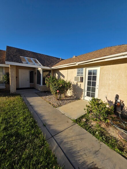 More Photos Of 3833 E Avenue R12, Palmdale Healthcare For Sale