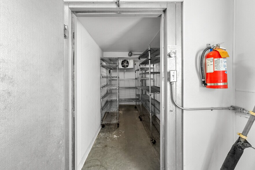 More Photos Of 17460 County Road 501, Bayfield Restaurant For Lease