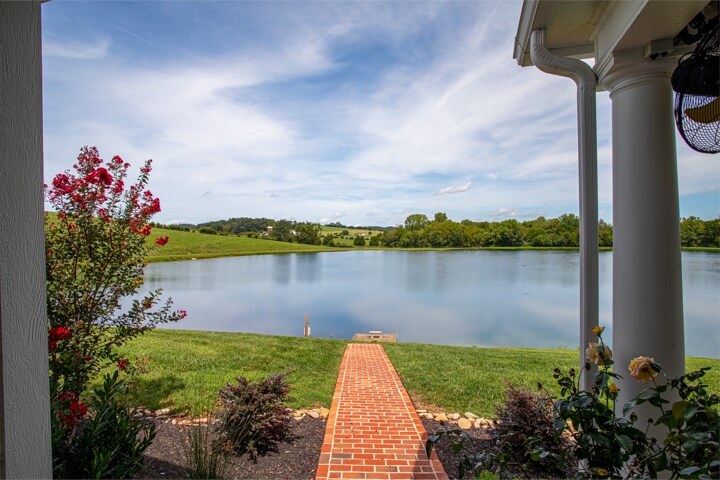 More Photos Of 1917 Valley Home Rd, Dandridge Specialty For Sale